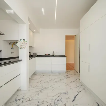 Estrela Design By Hosty Lisbon