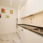 Estrela Design By Hosty * Lisboa